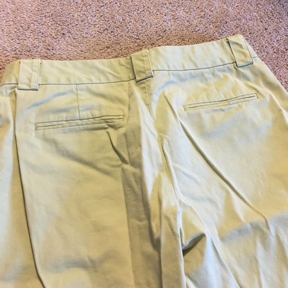 Express Editor Bermuda shorts - Picture 3 of 3